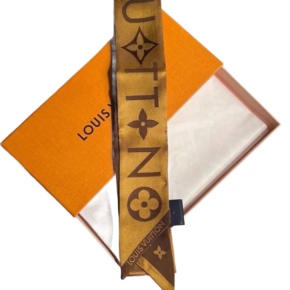 Louis Vuitton Gold and Brown
Twilly Scarf